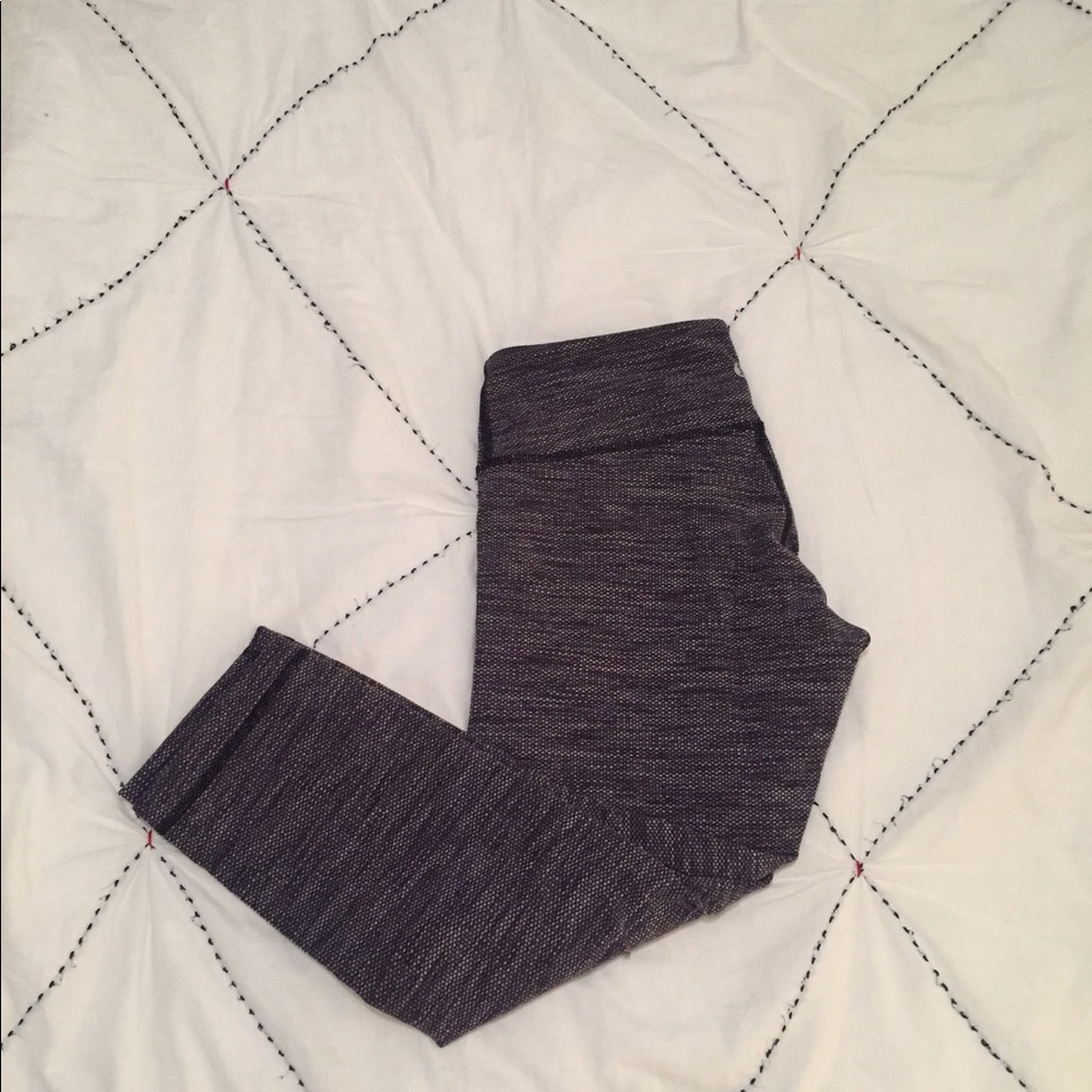 Lululemon Cropped Pant